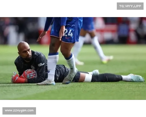 英超VAR裁判房揭秘:技术如何改变比赛判罚与公平性 英超VAR裁判房揭秘:技术如何改变比赛判罚与公平性