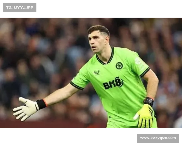 曼联压哨引进新门神拉门斯放弃世界杯冠军大马丁的背后原因 曼联压哨引进新门神拉门斯放弃世界杯冠军大马丁的背后原因